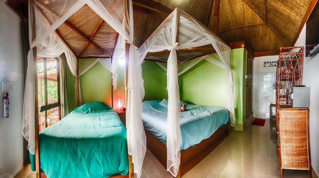Above Us Only Sky Hotel Sihanoukville Exterior foto