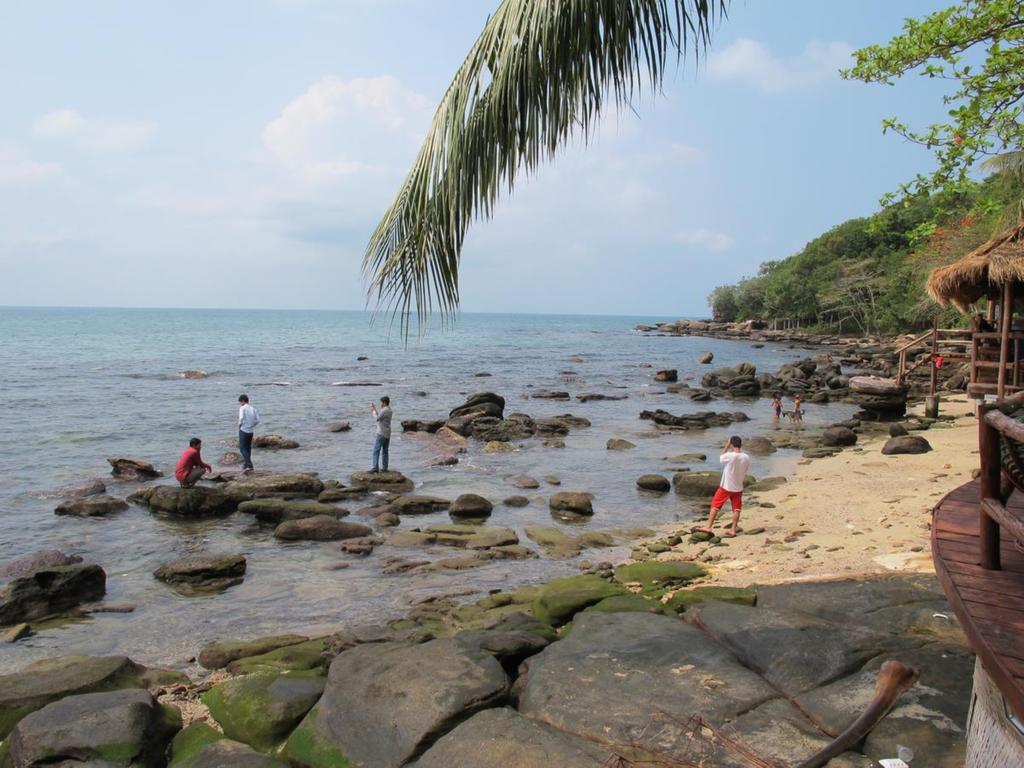 Above Us Only Sky Hotel Sihanoukville Exterior foto