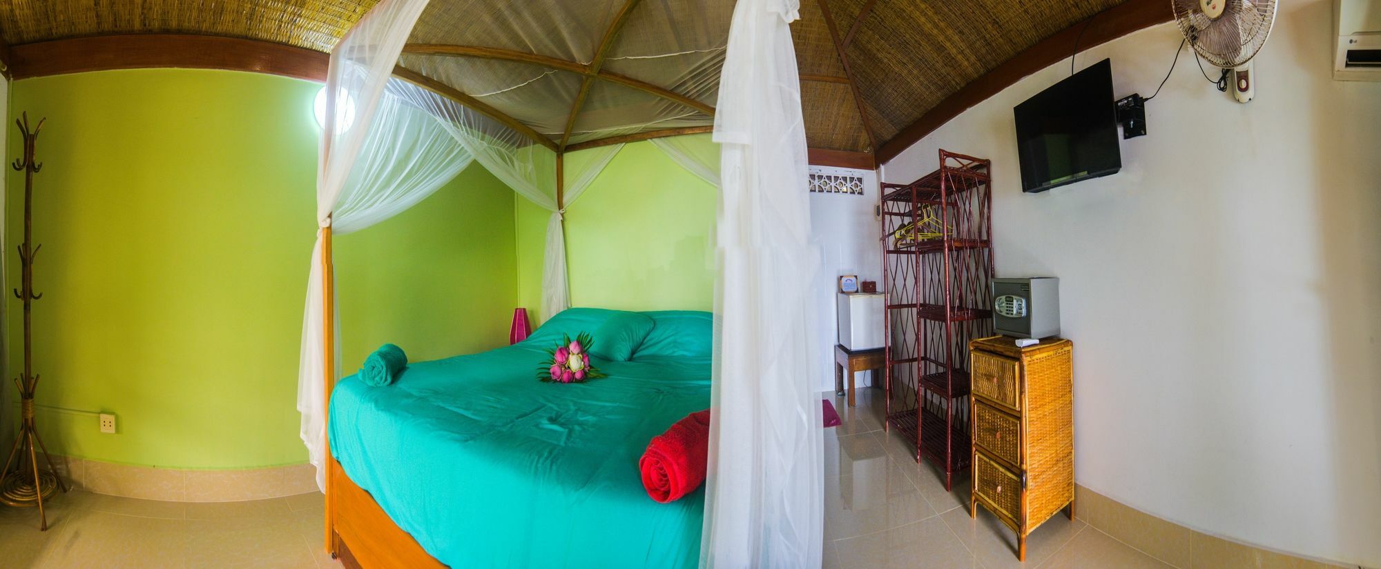 Above Us Only Sky Hotel Sihanoukville Exterior foto