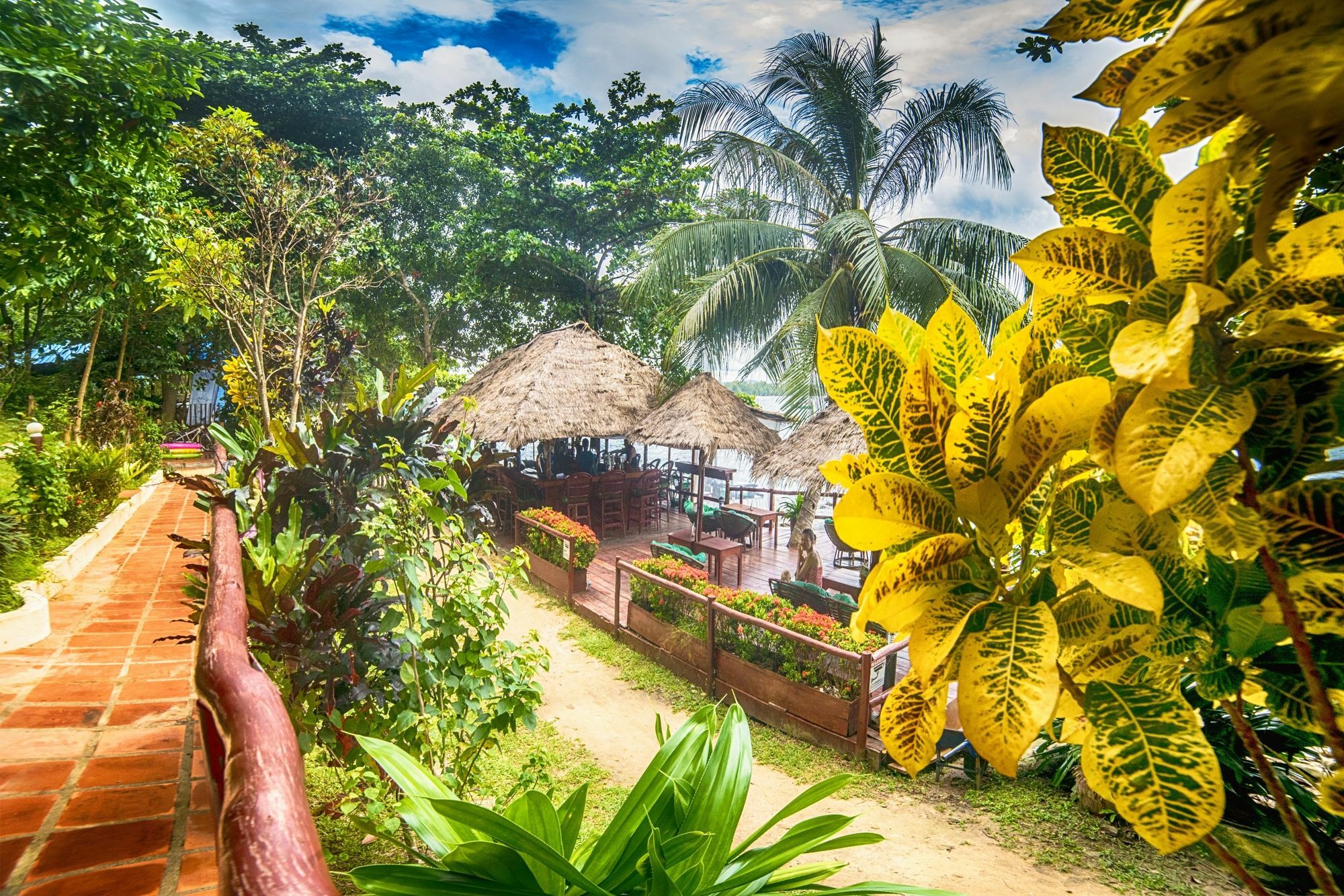 Above Us Only Sky Hotel Sihanoukville Exterior foto